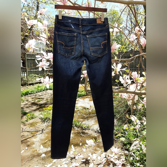 American Eagle Hi-Rise Jegging - Picture 2 of 5